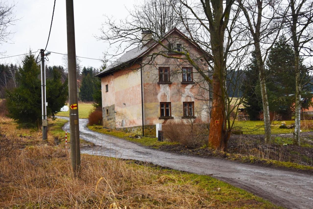 Chalupa Adr U Duchku Villa Teplice nad Metují Eksteriør billede